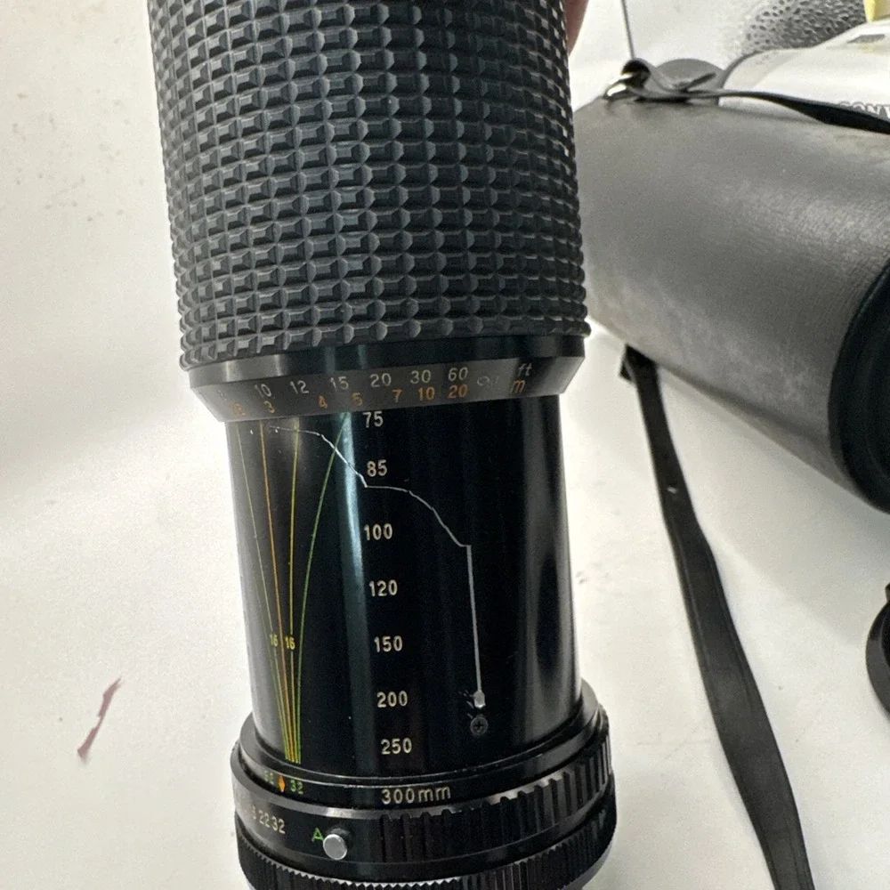 JCPenney Multi-coated Optics 1:5.6 f=75-300mm 55MM Camera Lens With Case JAPAN!